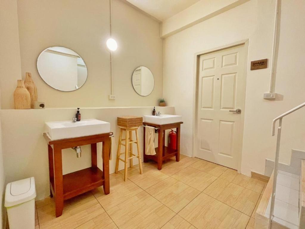 Purr Hostel Phuket ภายนอก รูปภาพ