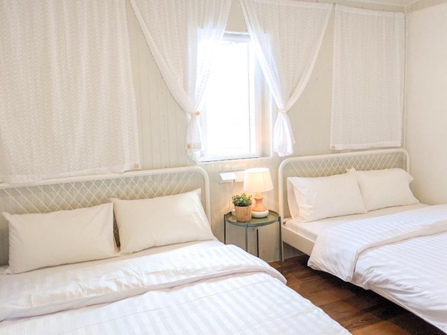 Purr Hostel Phuket ภายนอก รูปภาพ
